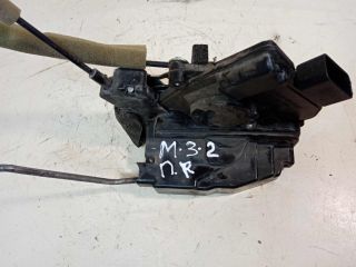 zamok-dveri-perednii-pravyi-mazda-3-bk-xetcbek-art-30054