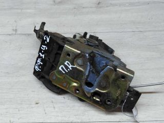 zamok-dveri-perednii-pravyi-ford-focus-1-rest-art-30259