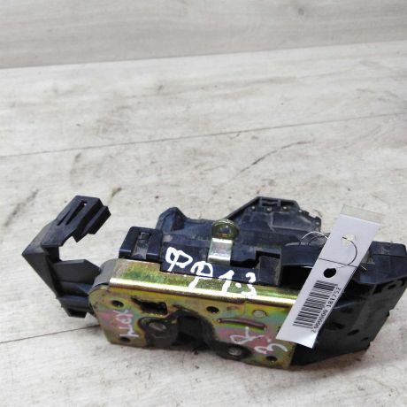 zamok-dveri-zadnii-pravyi-ford-focus-1-rest-art-30783-big-0