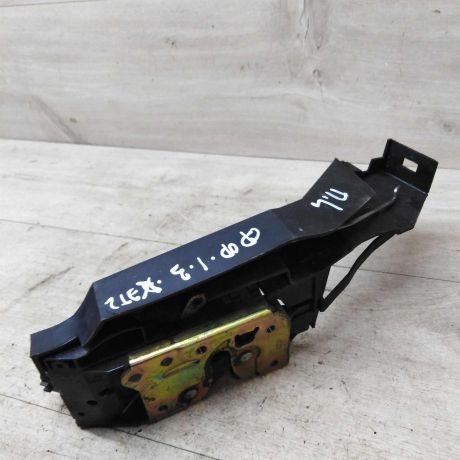 zamok-dveri-perednii-levyi-ford-focus-1-rest-art-30786-big-0