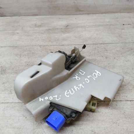 zamok-dveri-perednii-volkswagen-polo-4-pravyi-art-32618-big-3