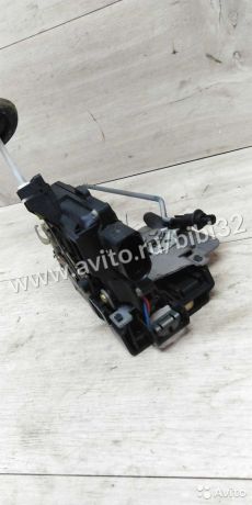 zamok-perednii-levyi-audi-a4-b6-8e-art-32810-big-3