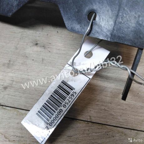 zamok-dveri-perednii-ford-focus-3-art-33171-big-1