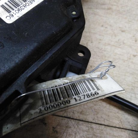 zamok-dveri-zadnii-pravyi-audi-a4-b6-8e-art-33365-big-3