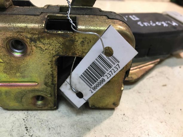 zamok-dveri-perednii-pravyi-mitsubishi-carisma-rest-art-33398-big-3