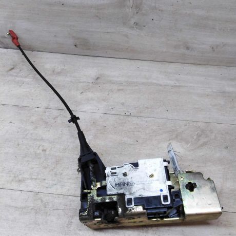 zamok-dveri-perednei-levoi-ford-transit-art-33471-big-1