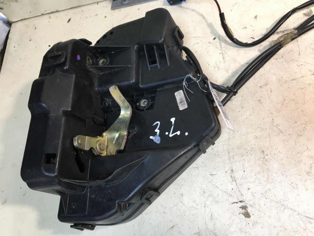 zamok-zadnii-levyi-mercedes-w203-do-rest-art-33669-big-0