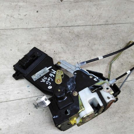 zamok-dveri-perednii-pravyi-mazda-6-gg-art-34431-big-0