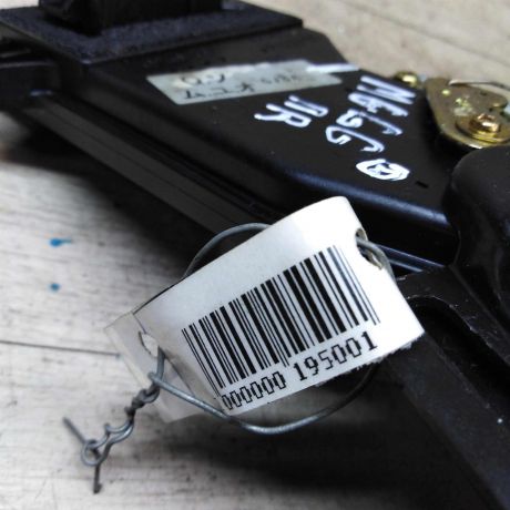 zamok-dveri-perednii-pravyi-mazda-6-gg-art-34431-big-2