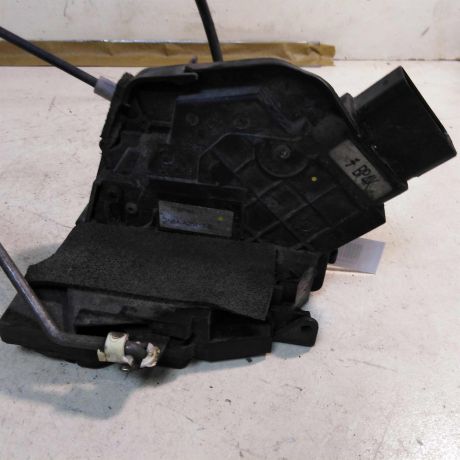 zamok-dveri-zadnii-pravyi-mazda-3-bk-art-34960-big-1