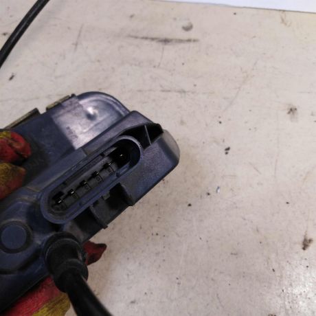 zamok-dveri-zadnii-pravyi-renault-megane-2-sedan-art-35003-big-1