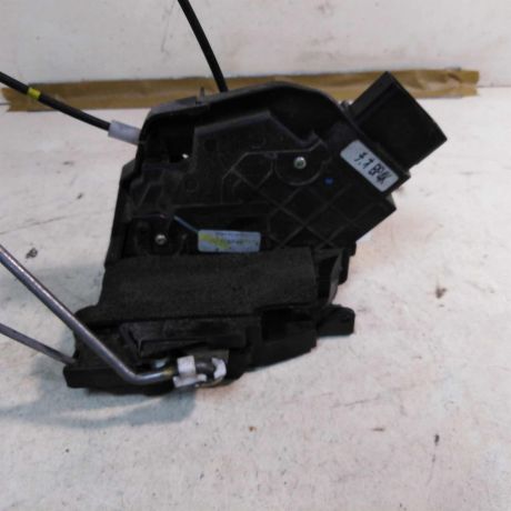 zamok-dveri-pravyi-perednii-mazda-3-bk-sedan-mkpp-16i-art-35106-big-2