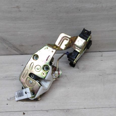 zamok-dveri-perednii-pravyi-daewoo-matiz-art-35414-big-0