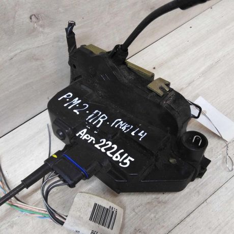 zamok-dveri-perednii-pravyi-renault-megane-2-do-rest-art-35713-big-1