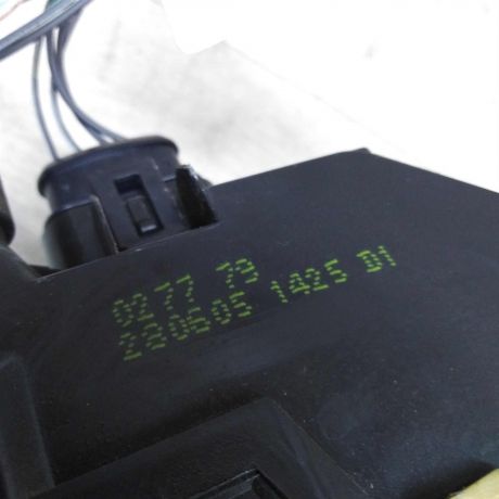 zamok-dveri-perednii-pravyi-renault-megane-2-do-rest-art-35713-big-3