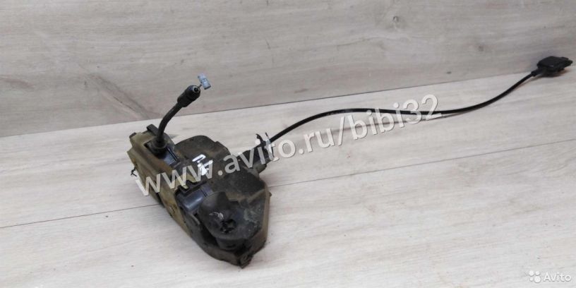 zamok-dveri-renault-megane-2-art-35757-big-0