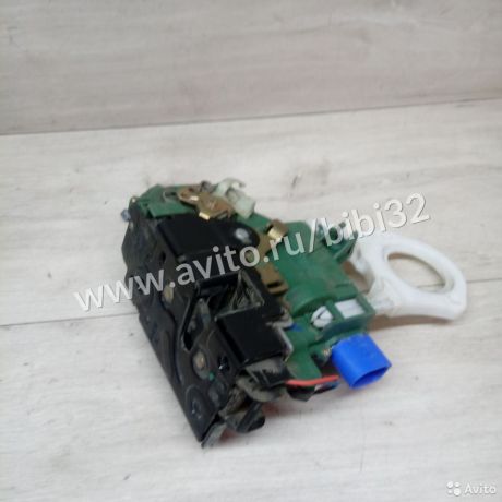 zamok-dveri-seat-cordoba-2004-g-art-35758-big-1