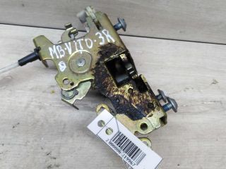 zamok-dveri-zadnei-raspasnoi-pravoi-mercedes-vito-w638-art-35828