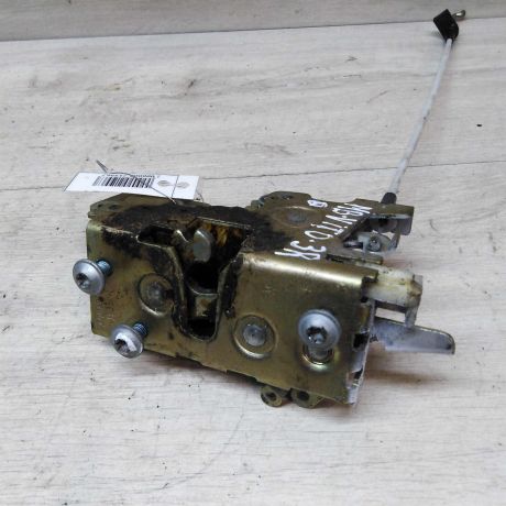 zamok-dveri-zadnei-raspasnoi-pravoi-mercedes-vito-w638-art-35828-big-1