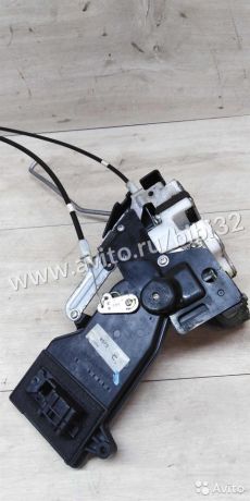 zamok-dveri-perednii-pravyi-mazda-6-gg-art-35831-big-0