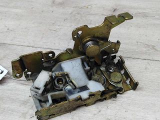 zamok-dveri-sdviznoi-levoi-mercedes-vito-w638-art-35873