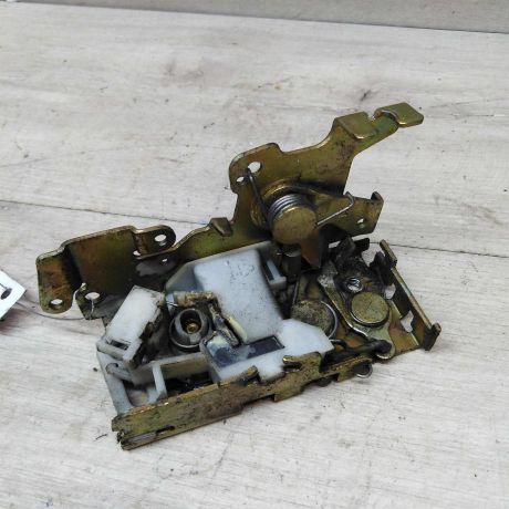 zamok-dveri-sdviznoi-levoi-mercedes-vito-w638-art-35873-big-0