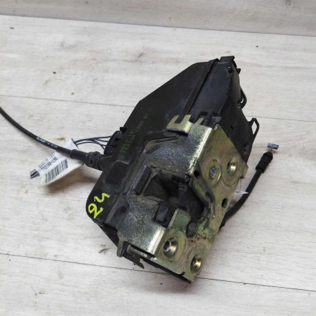 zamok-dveri-pravyi-kupe-renault-megane-2-xetcbek-art-35937-big-3