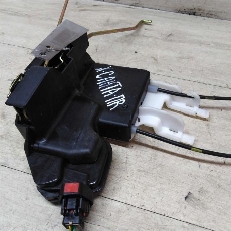 zamok-dveri-perednii-pravyi-hyundai-santa-fe-art-37015-big-0