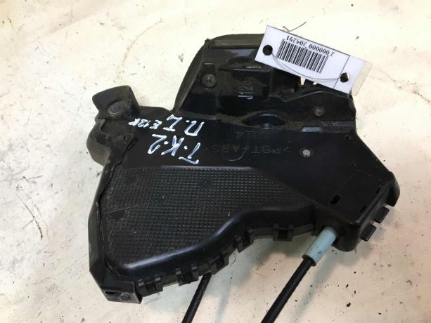 zamok-dveri-perednii-levyi-toyota-corolla-ix-e120-e130-rest-xetcbek-art-37383-big-3