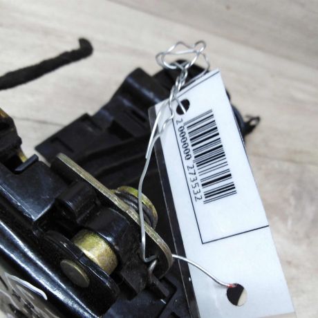 zamok-dveri-perednii-levyi-volkswagen-golf-4-art-38092-big-1