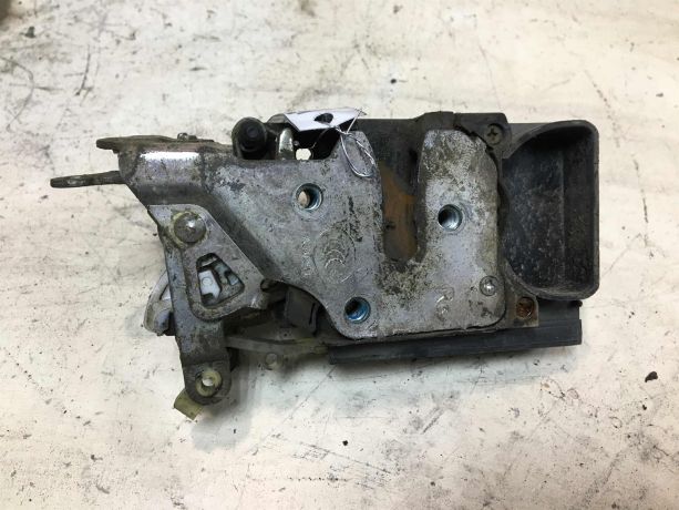 zamok-dveri-perednii-pravyichevrolet-aveo-t250-art-38302-big-2