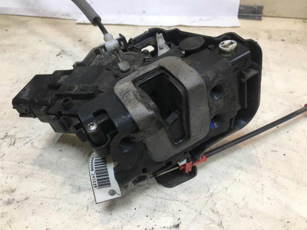 zamok-dveri-zadnii-pravyi-ford-mondeo-4-rest-art-39151-big-1