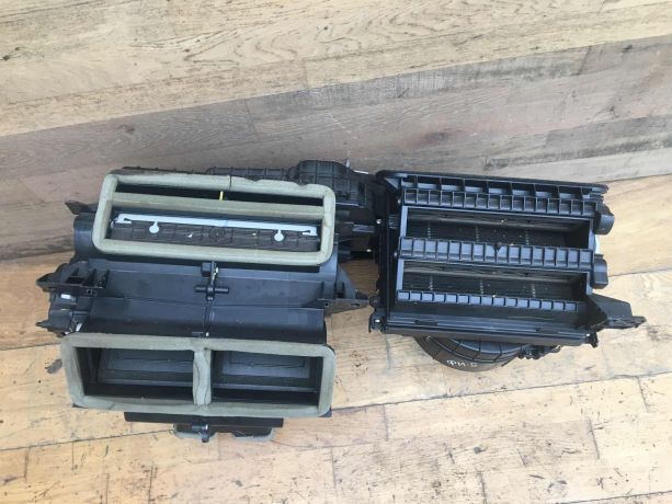 korpus-otopitelia-pecki-ford-fusion-usa-ford-mondeo-5-se-ecoboost-art-39572-big-1