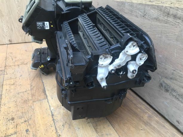 korpus-otopitelia-pecki-ford-fusion-usa-ford-mondeo-5-se-ecoboost-art-39572-big-3