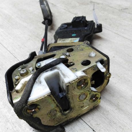 zamok-dveri-zadnii-levyi-mazda-6-art-39738-big-1