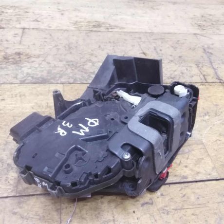 zamok-dveri-zadnii-pravyi-ford-mondeo-3-20i-akpp-art-39834-big-0