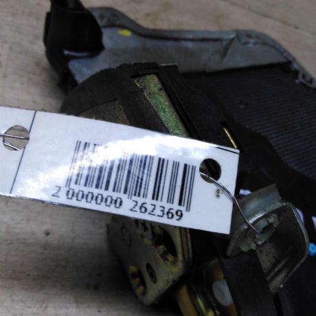 zamok-dveri-perednii-pravyi-toyota-avensis-t25-art-39949-big-2
