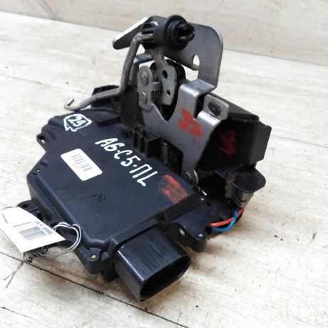 zamok-dveri-perednii-levyi-audi-a6-c5-avto-s-pravym-rulem-art-40158-big-1