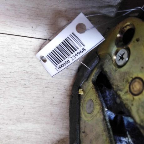 zamok-dveri-perednii-pravyi-toyota-avensis-t25-art-40283-big-1