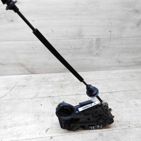 zamok-dveri-zadnii-levyi-volkswagen-golf-6-art-40950-big-0