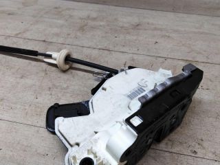 zamok-dveri-perednii-pravyi-volkswagen-golf-6-art-40952