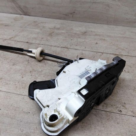 zamok-dveri-perednii-pravyi-volkswagen-golf-6-art-40952-big-0