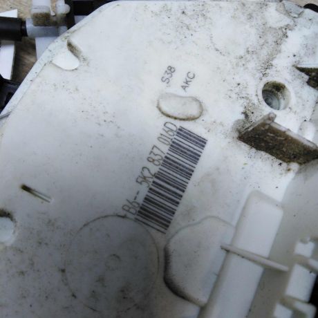 zamok-dveri-perednii-pravyi-volkswagen-golf-6-art-40952-big-1