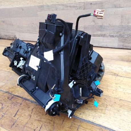 korpus-otopitelia-salona-pecka-volkswagen-passat-b7-art-41126-big-5