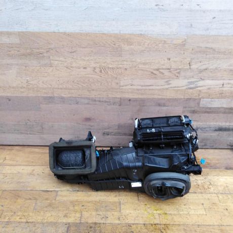 korpus-otopitelia-salona-pecka-volkswagen-passat-b7-art-41126-big-4