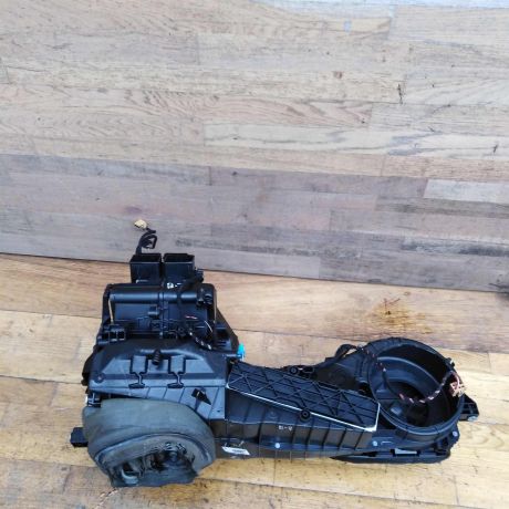 korpus-otopitelia-salona-pecka-volkswagen-passat-b7-art-41126-big-6