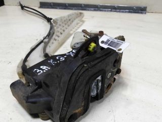 zamok-dveri-zadnii-pravyi-hyundai-elantra-iii-xd-2-do-rest-art-41660