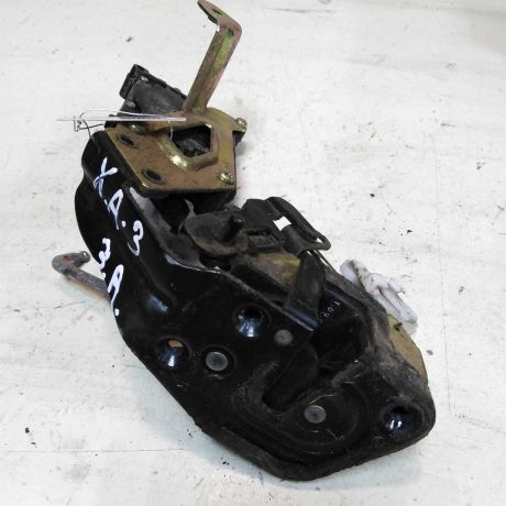 zamok-dveri-zadnii-pravyi-hyundai-accent-ii-art-41805-big-0