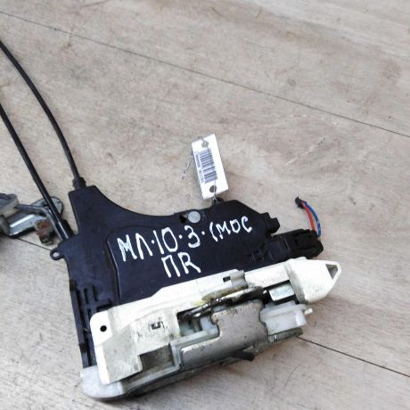 zamok-dveri-perednii-pravyi-mitsubishi-lancer-10-sedan-art-41974-big-0