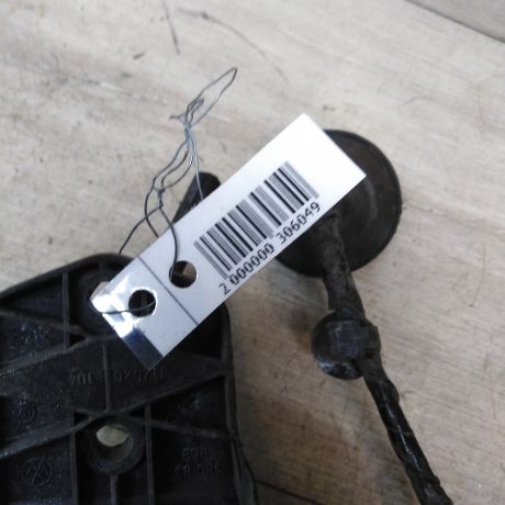 zamok-dveri-perednii-pravyi-volkswagen-passat-b5-gp-art-42398-big-3